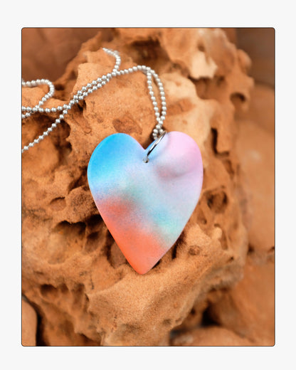 HIGHS AND LOWS HEART IN MÉLANGE