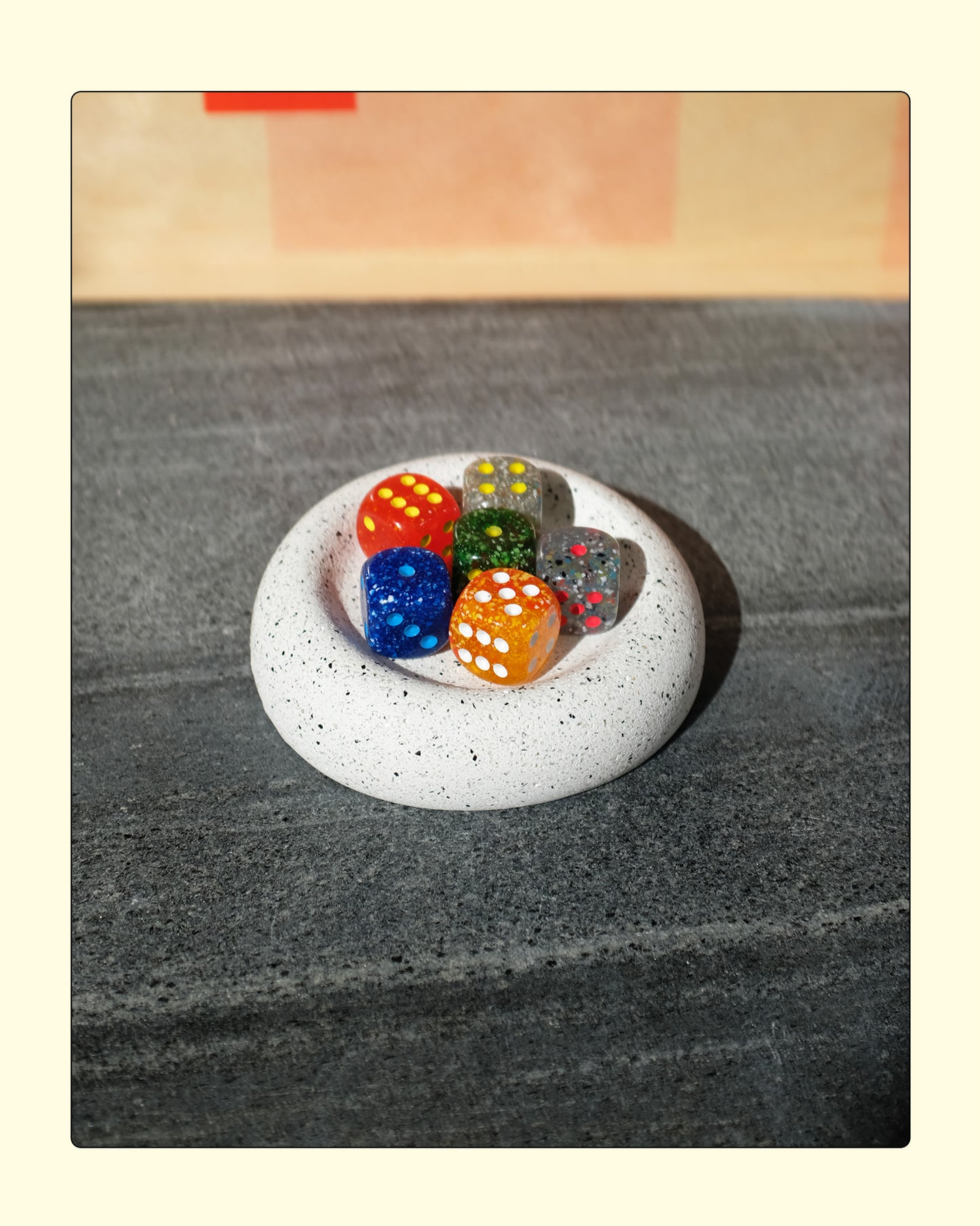 PEBBLE TRINKET DISH