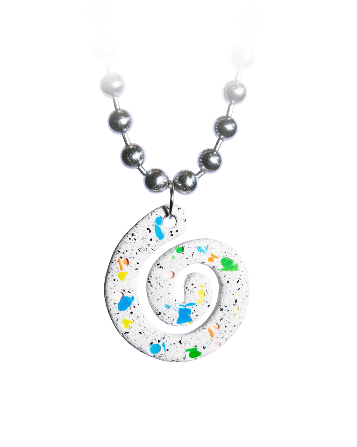 SPIRALING NECKLACE IN LAWN